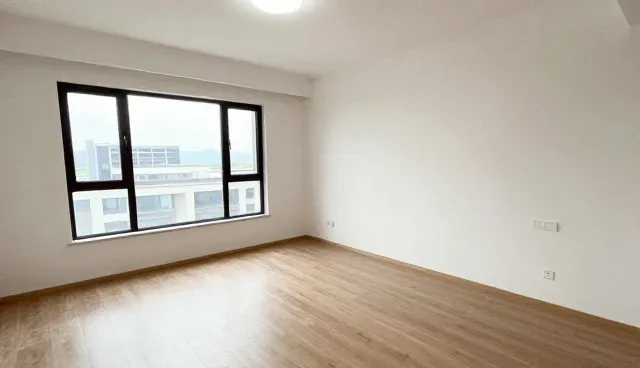 设备保养：后勤托管中的开荒保洁应用场景分析